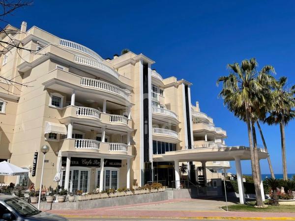 Edificio en Urbanizaciones