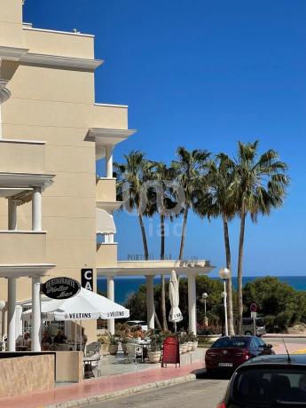 Edificio en Urbanizaciones