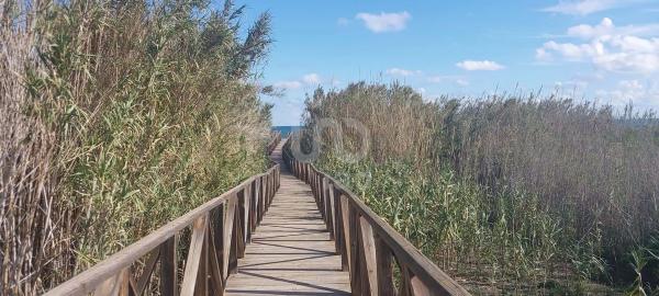 Edificio en Urbanizaciones