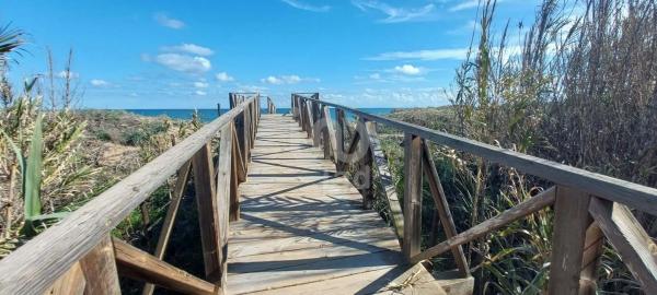 Edificio en Urbanizaciones