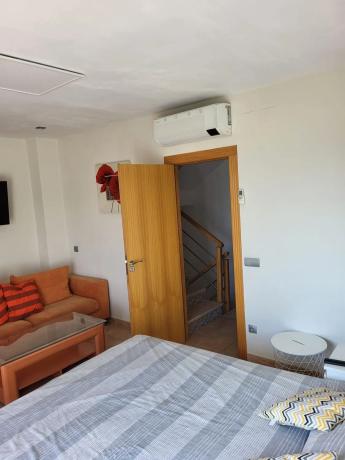 Edificio en Barrio Raval Roig-Virgen del Socorro