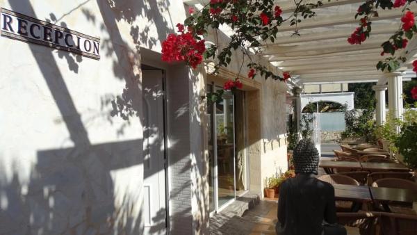 Edificio hotelero en Partida Los Pinos