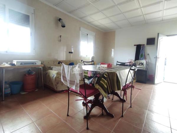 Edificio en Monforte del Cid