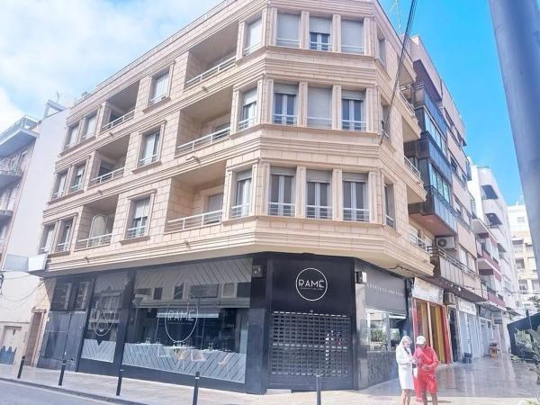 Edificio en calle Clemente Gosálvez