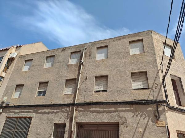Edificio en Petrer