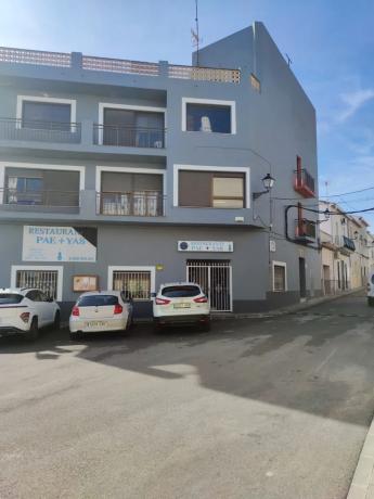 Edificio comercial en camino Pinar