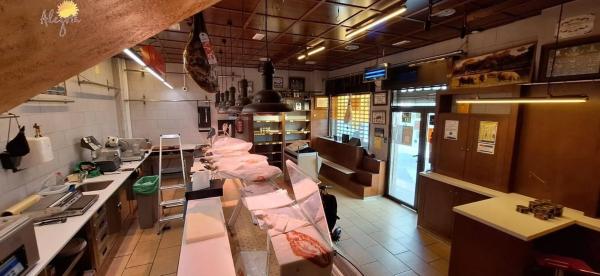 Edificio en calle de Pedro Lorca