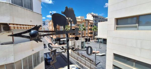 Edificio en calle de Pedro Lorca