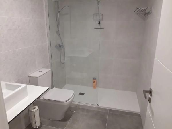 Edificio residencial en calle de Colombia, 7