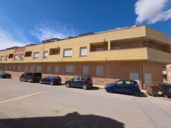 Edificio en calle de Tambor Granaderos