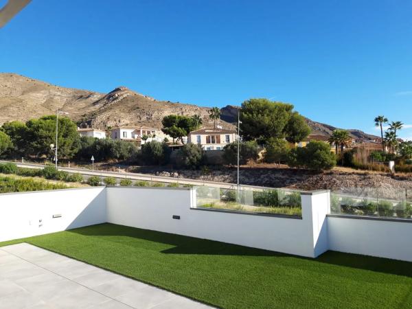 Edificio residencial en calle de Colombia, 7