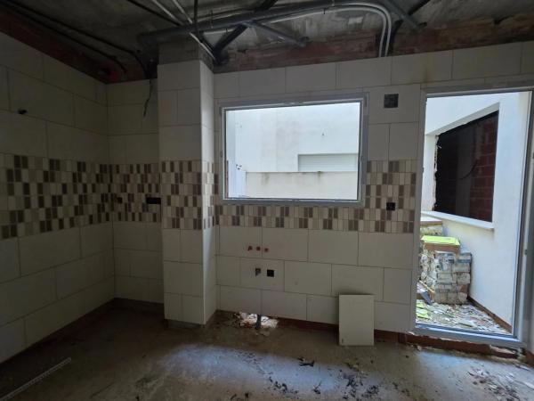 Edificio en calle de Tambor Granaderos