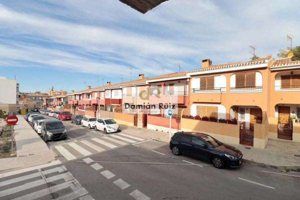 Edificio en avenida Hispanoamérica, 1