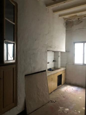 Edificio residencial en calle els Alzamora, 5