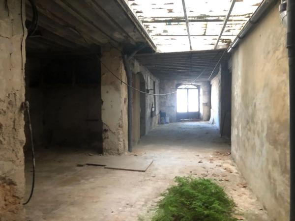 Edificio residencial en calle els Alzamora, 5