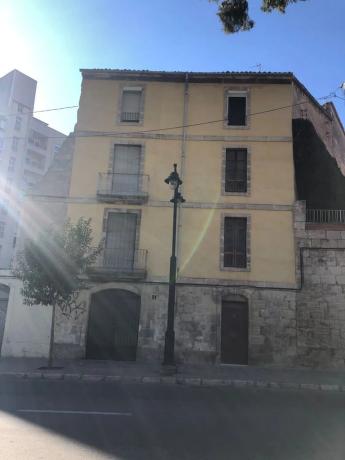 Edificio residencial en calle els Alzamora, 5