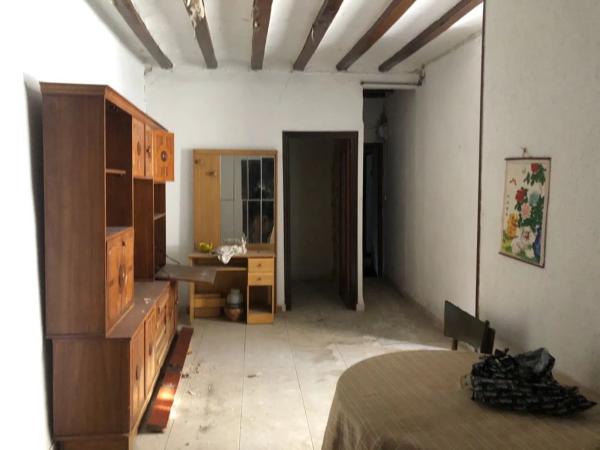 Edificio residencial en calle els Alzamora, 5