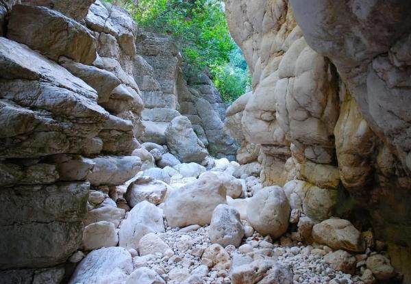Edificio hotelero en calle marcelino