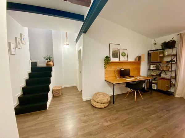 Edificio en calle Santa Llúcia