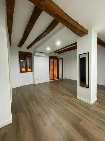 Edificio en calle Santa Llúcia