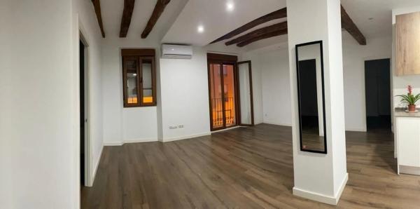 Edificio en calle Santa Llúcia