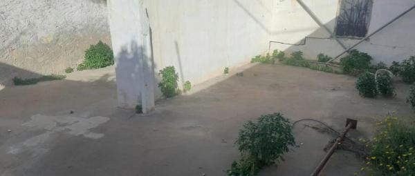 Edificio en La Hoya-Daimes-El Derramador