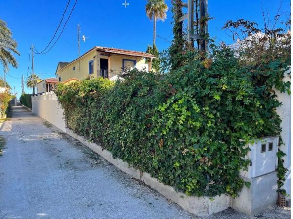 Edificio de uso mixto en calle Boga, 7