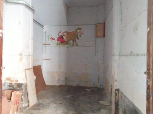 Edificio de uso mixto en calle Mare de Déu de l'Orito