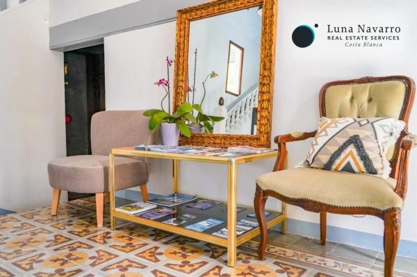 Edificio hotelero en calle Alacant