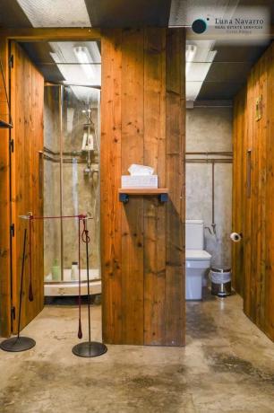 Edificio hotelero en calle Alacant