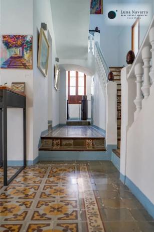 Edificio hotelero en calle Alacant