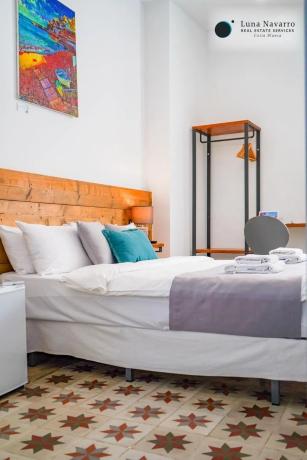 Edificio hotelero en calle Alacant