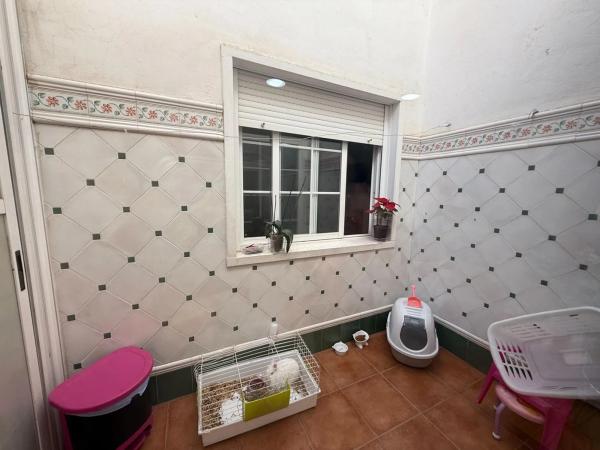 Edificio en Barrio Reina Victoria-Miguel Hernández