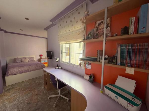 Edificio en Barrio Reina Victoria-Miguel Hernández