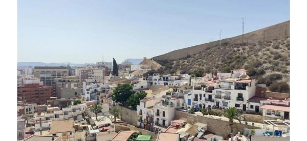 Edificio en Barrio Casco Histórico-Santa Cruz
