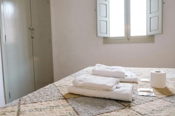 Edificio de uso mixto en paseo Costera Pont del Montcau, 6