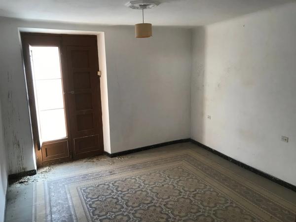 Edificio en calle Josep Hernández Mira