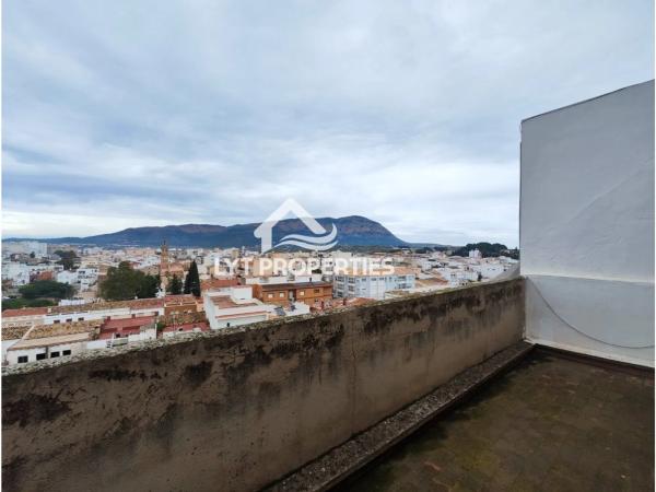 Edificio en calle San Jose