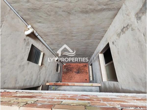 Edificio en calle San Jose