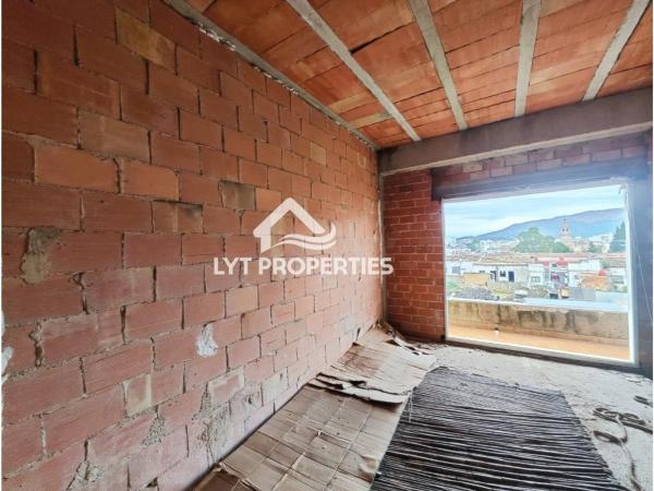 Edificio en calle San Jose