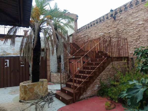 Edificio de uso mixto en calle Alger, 35