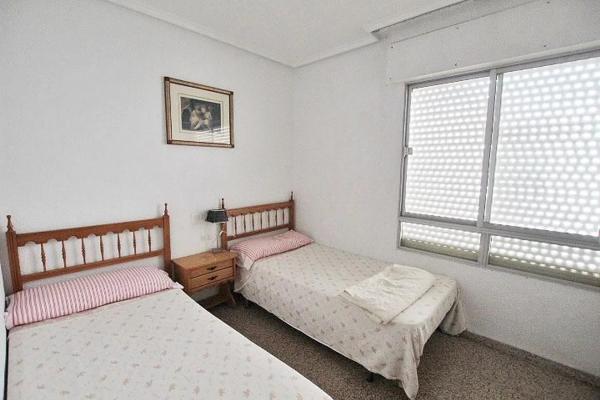 Edificio residencial en calle Jacinto Benavente s/n