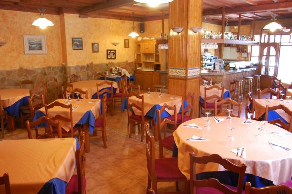 Edificio de uso mixto en avenida Ibi, 31