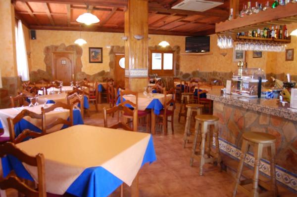 Edificio de uso mixto en avenida Ibi, 31