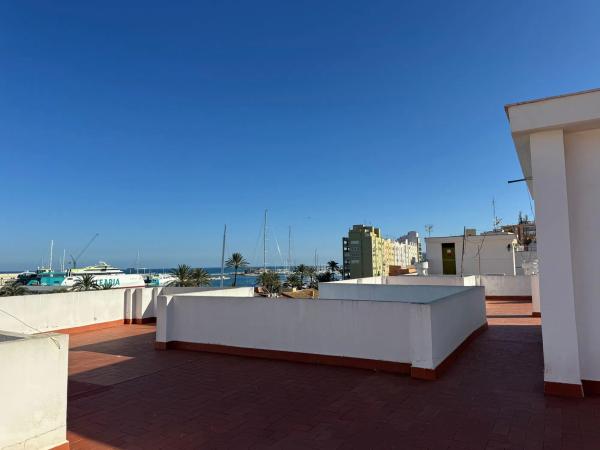 Edificio de uso mixto