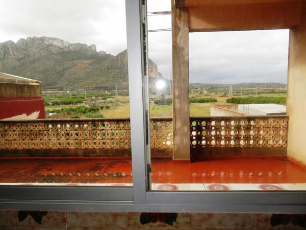 Edificio de uso mixto