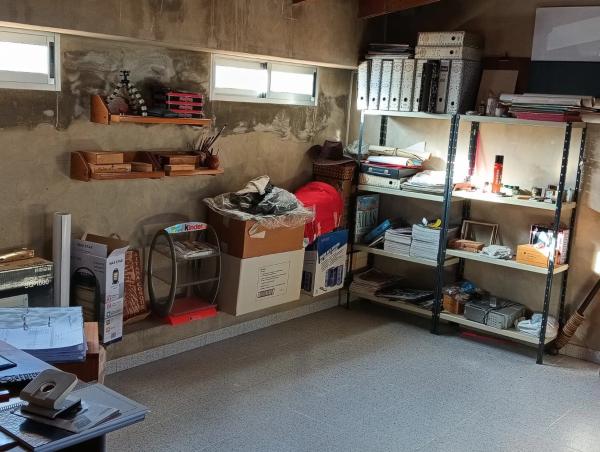 Edificio de uso mixto en calle Llavador, 10