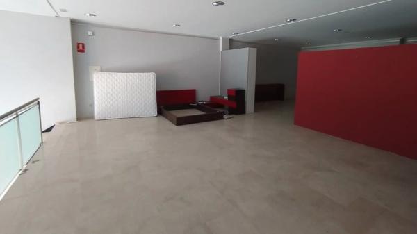 Edificio en calle Riu Penàguila