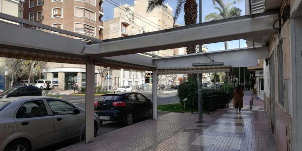 Edificio en avenida Sant Vicente Ferrer