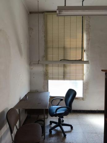 Edificio industrial en calle J.Ramón Jiménez